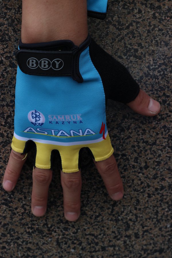2013 Astana Guante de bicicletas azul